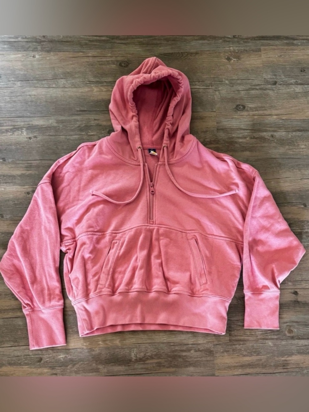 Old Navy Cropped Quarter-Zip Pink Hoodie Size Medium